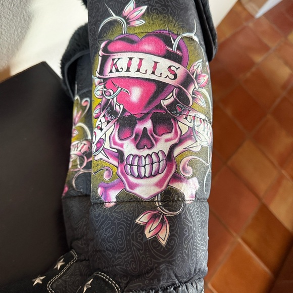 Vintage EdHARDY Black Embroidered Boots (2000) - Picture 7 of 9